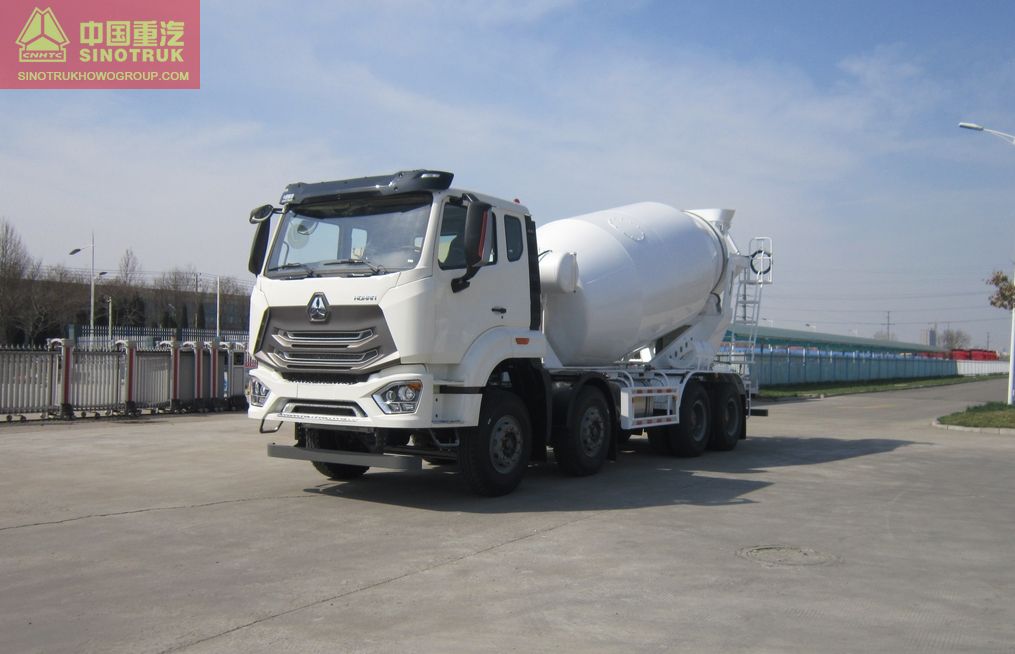 Hohan N6G Series ZZ1315V3666F1 Cargo truck chassis