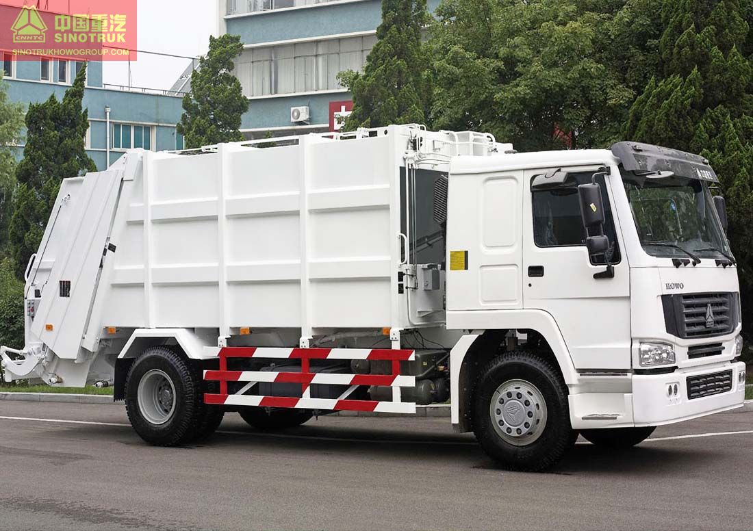 HOWO Compression Garbage Truck