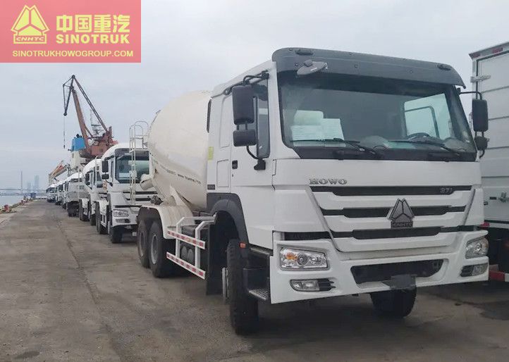 Truck supplier concrete machinery transit cement howo 8x4 concrete mixer trucks price